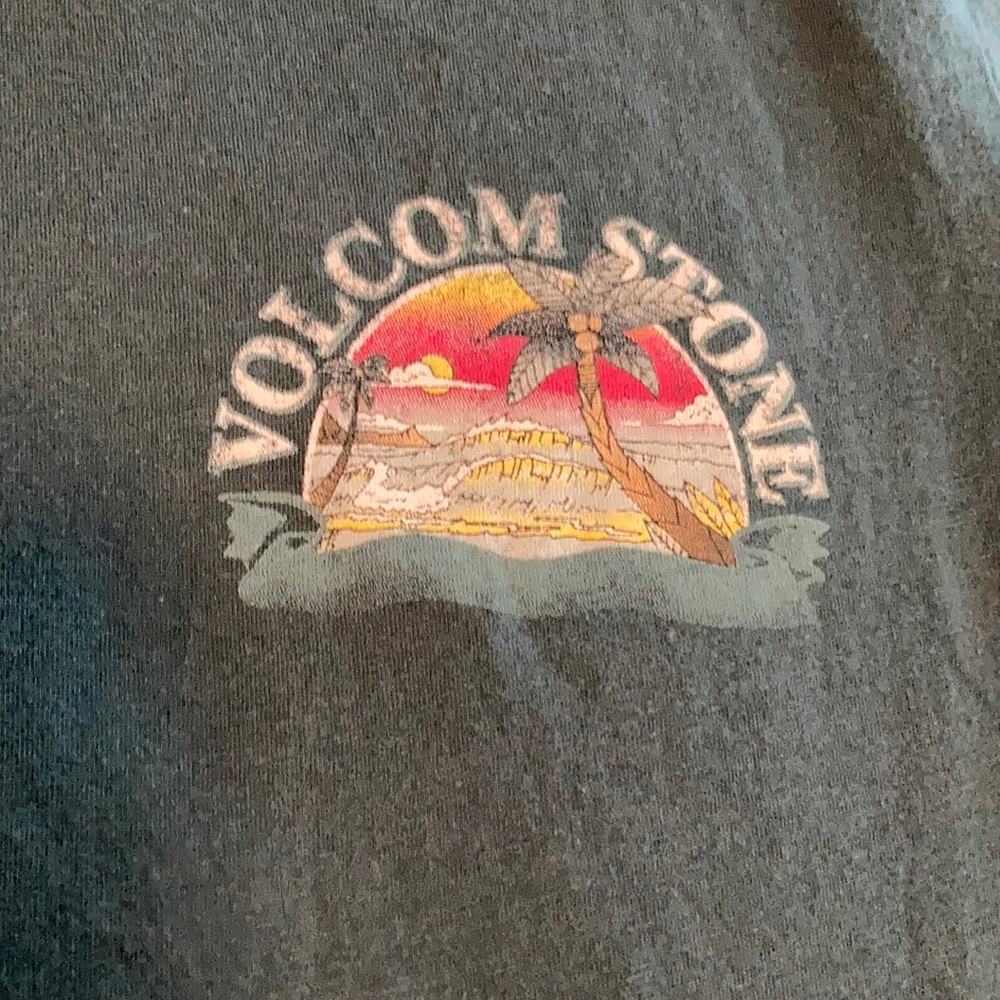 Volcom Tee - Picture 2 of 4